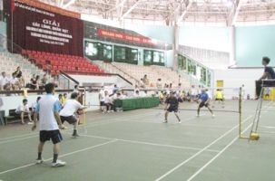 Sở VHTTDL Bắc Giang tổ chức giải cầu lông – quần vợt