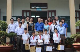 Hoạt động tình nguyện tại xã Lục Sơn, huyện Lục Nam