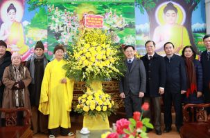 Chủ tịch UBND tỉnh Bắc Giang Lê Ánh Dương thăm, chúc Tết Ban Trị sự Giáo hội Phật giáo Việt Nam tỉnh Bắc Giang