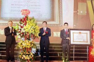 Huyện Hiệp Hòa đón nhận các bằng xếp hạng di tích, huyện NTM và Huân chương Lao động hạng Nhất