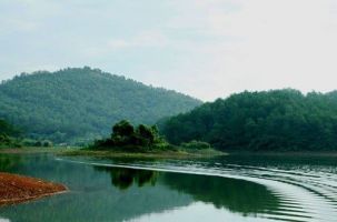 Du lịch bên đôi bờ sông Lục Nam