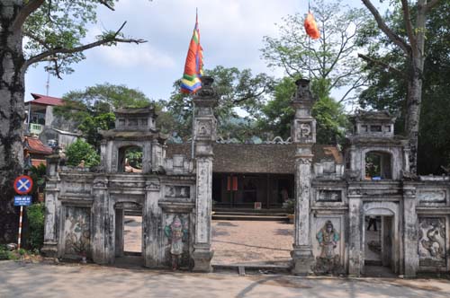 Cong-ty-su-kien-Tran-Gia-Den-Ha-tai-khu-thang-canh-suoi-Mo