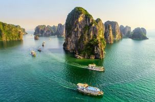 Quảng Ninh mở lại du lịch nội tỉnh
