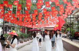 Bảo tàng tỉnh Bắc Giang thu hút khách tham quan dịp kỷ niệm 30/4