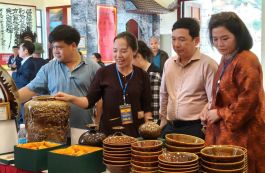 Trung tâm Văn hoá và Xúc tiến Du lịch tổ chức các sự kiện tại lễ hội Tây Yên Tử