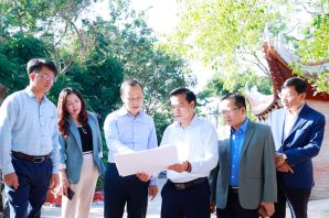 Phó Chủ tịch Thường trực UBND tỉnh Mai Sơn kiểm tra tiến độ tu bổ, tôn tạo một số di tích