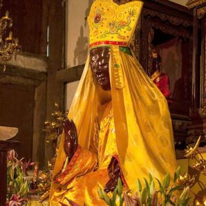 Bắc Ninh: Tượng Phật bằng gỗ Mẫu Man Nương được công nhận là bảo vật Quốc gia