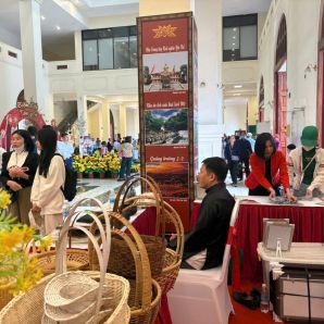 Bắc Ninh: Tổ chức tuyên truyền, quảng bá du lịch; trưng bày, giới thiệu sản phẩm làng nghề và trình diễn rối nước Đồng Ngư tại các điểm du lịch Xuân 2026