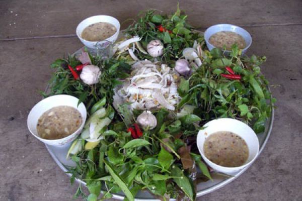 Gỏi cá mè