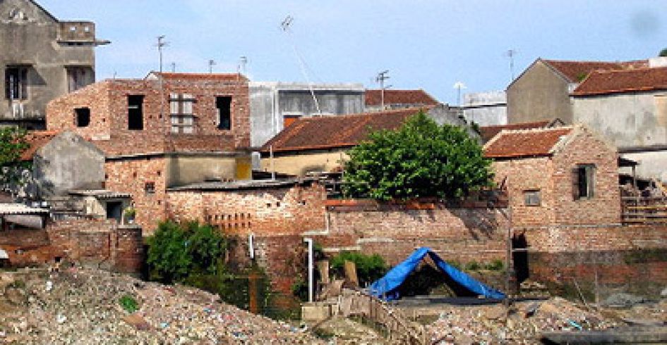 Thăm làng gốm cổ Thổ Hà