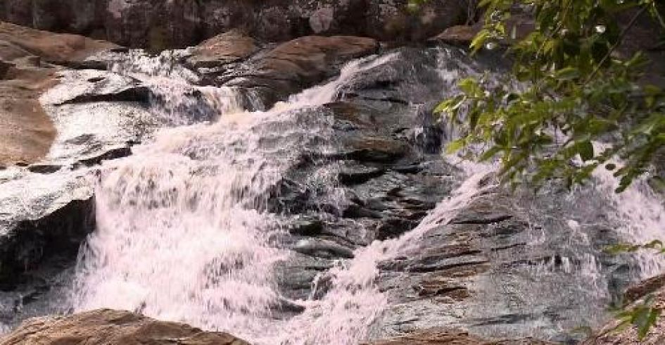 Suối Mỡ, dòng thác bạc trên sườn Tây Yên Tử