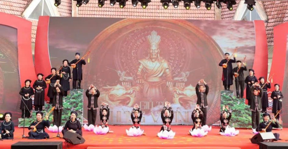 Bắc Ninh:  Tổ chức Liên hoan hát Then, đàn Tính lần thứ Nhất