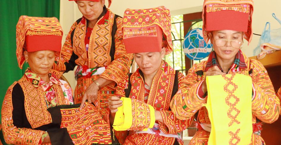 Chung tay gìn giữ bản sắc văn hóa dân tộc thiểu số