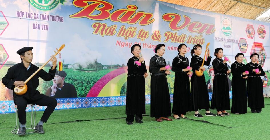 Níu khách bằng chất lượng dịch vụ