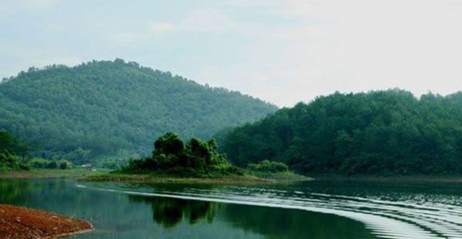 Du lịch bên đôi bờ sông Lục Nam