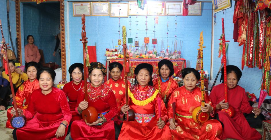 ĐỘC ĐÁO NGHI LỄ LẨU THEN NGƯỜI NÙNG HUYỆN  LỤC NGẠN