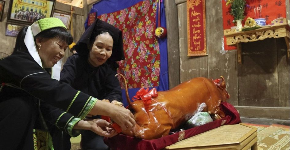 PHONG TỤC CƯỚI HỎI NGƯỜI NÙNG HUYỆN LỤC NGẠN