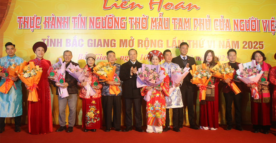 Bắc Giang: Liên hoan 