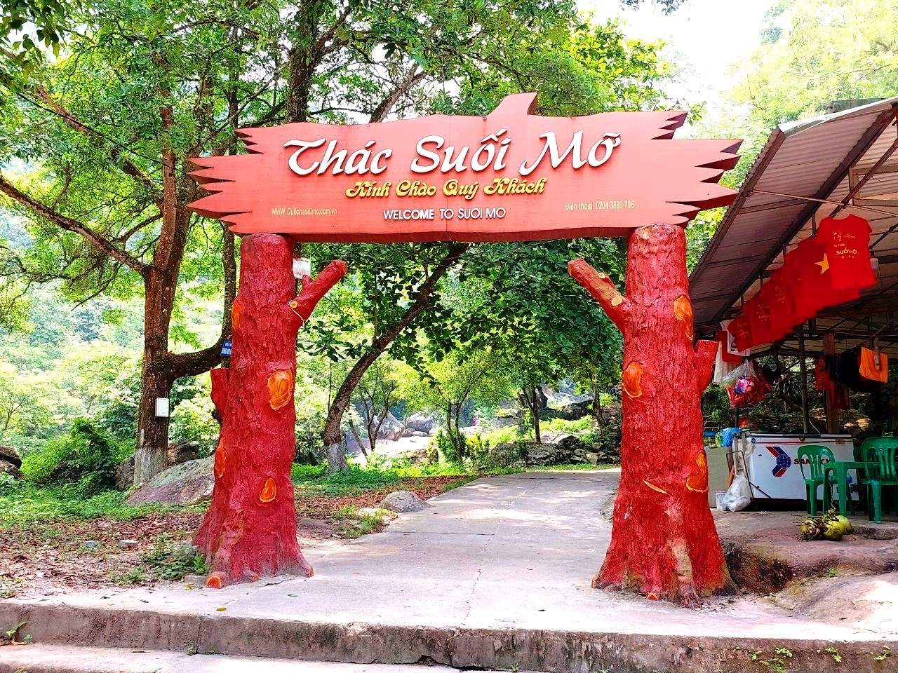 Suối Mỡ (Bắc Giang) - vẻ đẹp kỳ thú giữa vùng Đông Bắc