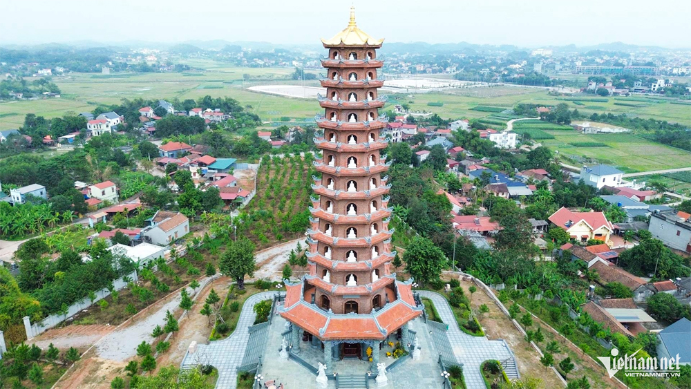 Ngôi chùa hơn 300 tuổi ở Bắc Ninh có tượng ngọc độc đáo