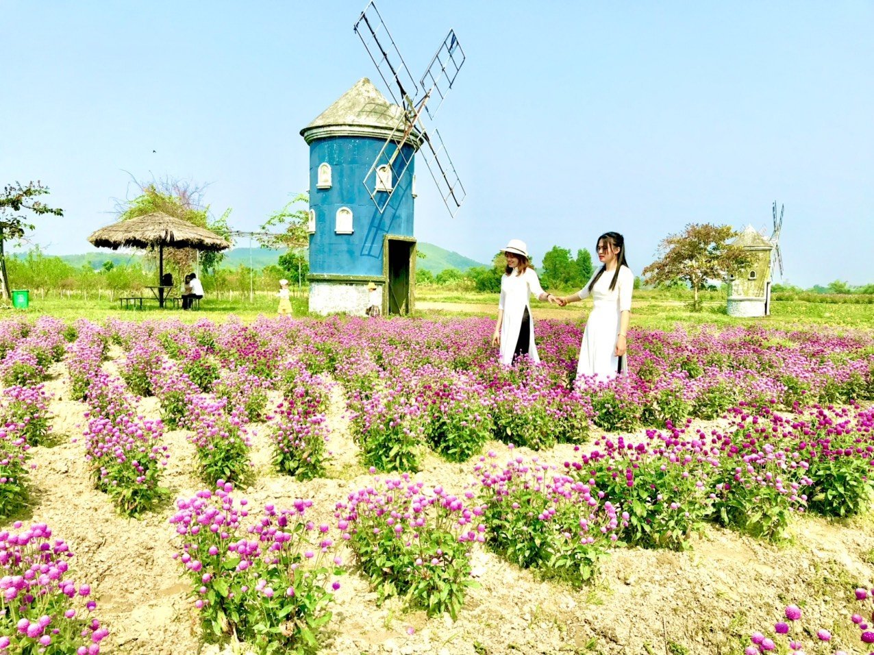 Trải nghiệm phim trường Rose Garden Đa Mai, thành phố Bắc Giang