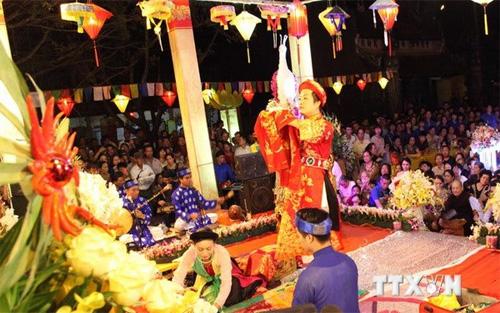 văn hóa, thể thao, du lịch, tổ chức, liên hoan, diễn xướng, dân gian, trình diễn, trang phục, dân tộc.