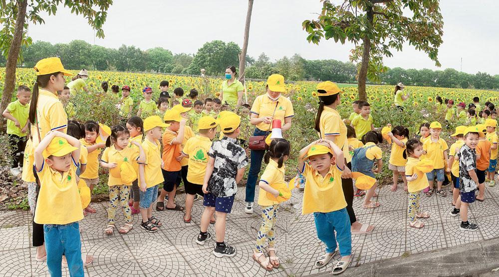 vườn hoa, điểm du lịch, trường Nông - Lâm, Bắc Giang, chụp ảnh